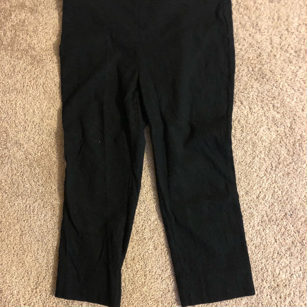 Work capri pants